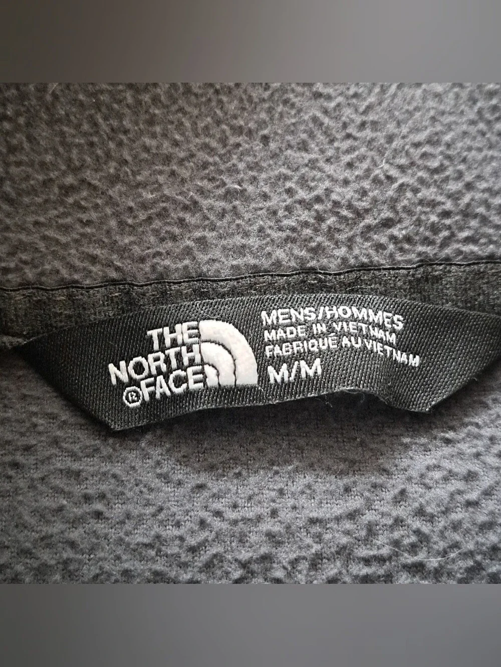 The North Face Men's Quarter Zip Fleece Pullover